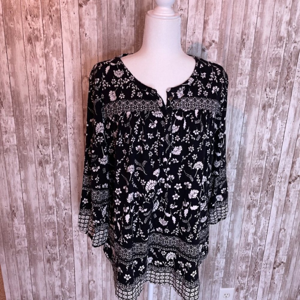 Lucky Brand Black & White Boho Blouse size 2XL